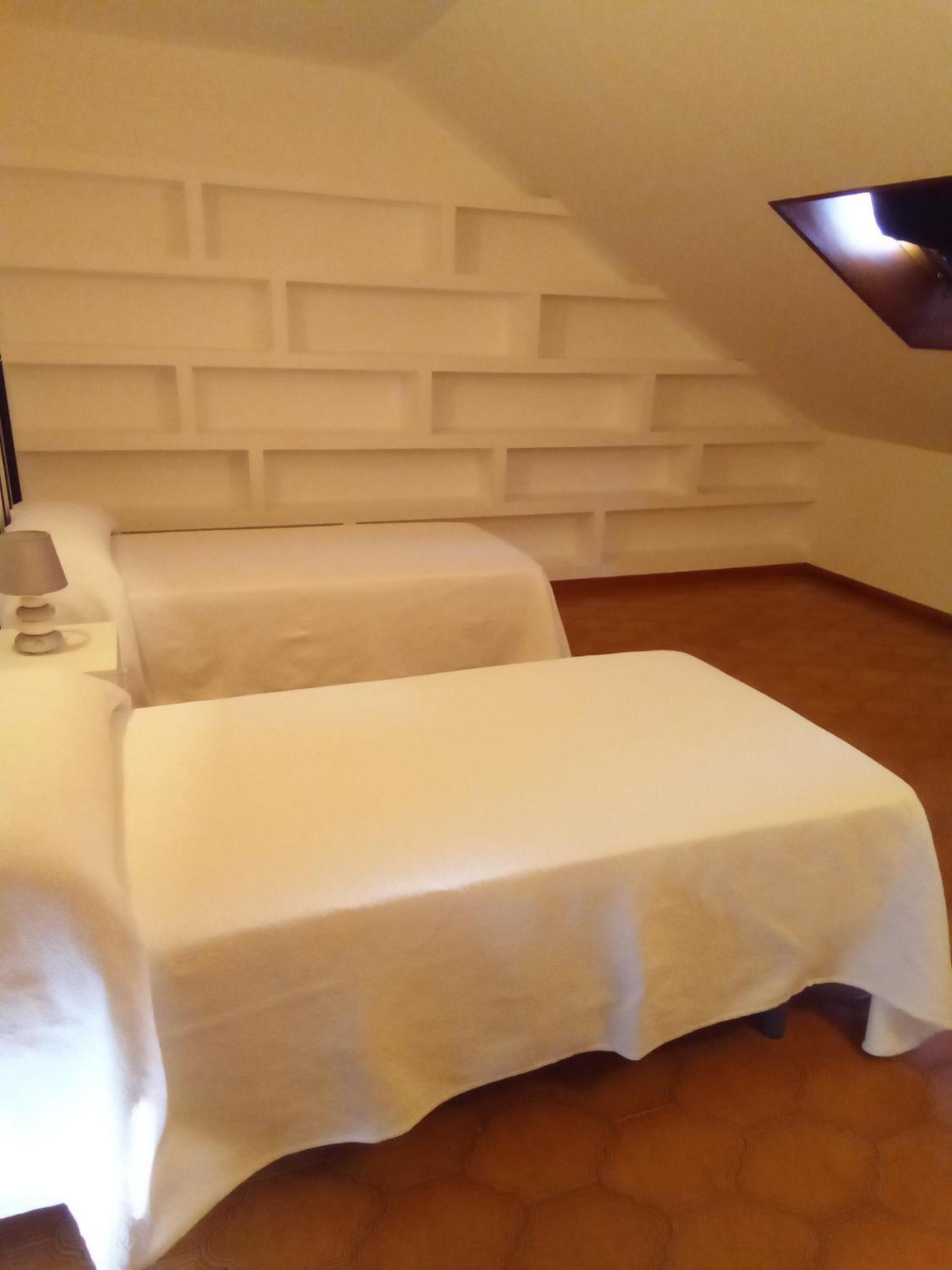 Pension La Plaza Betanzos Extérieur photo